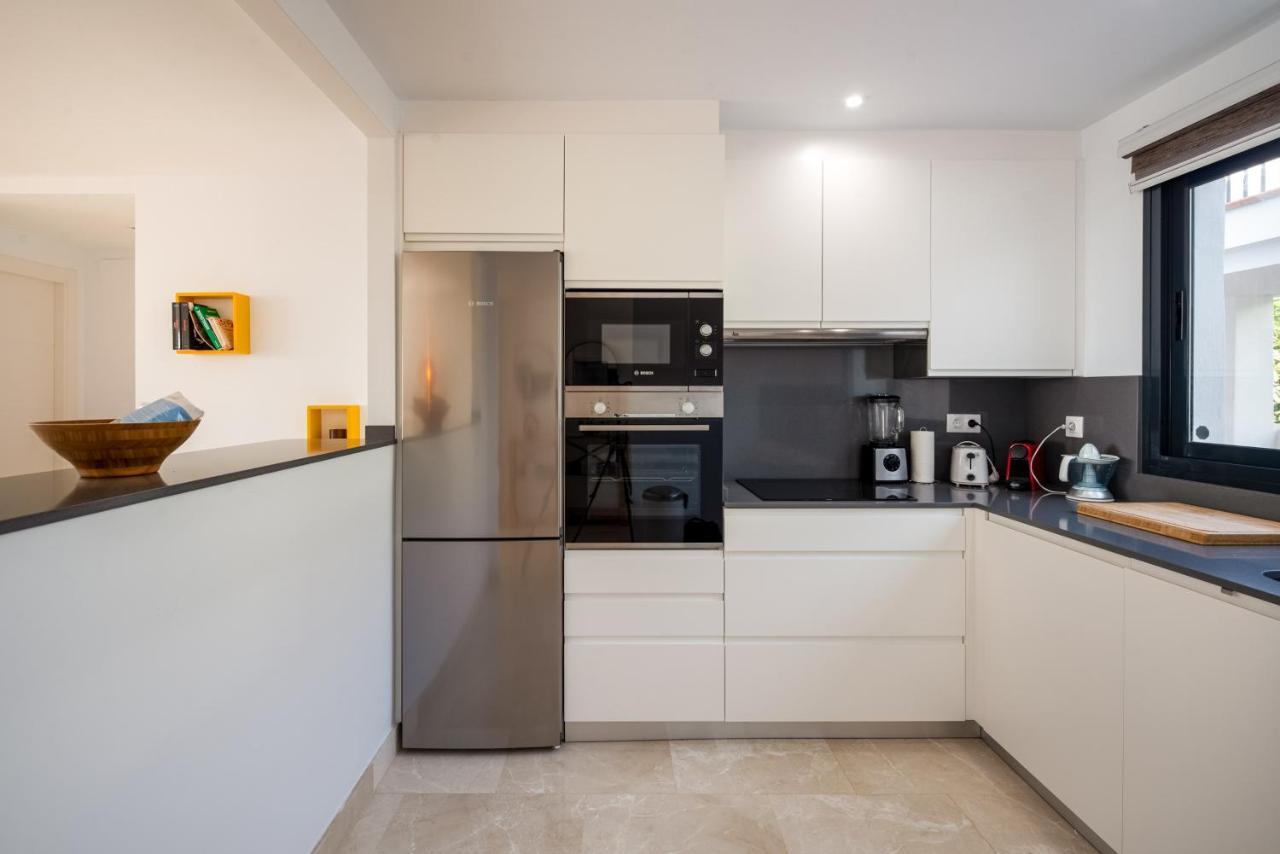 Lotus 2401 - Beautiful Apartment With Pool & Sea View Касарес Екстер'єр фото